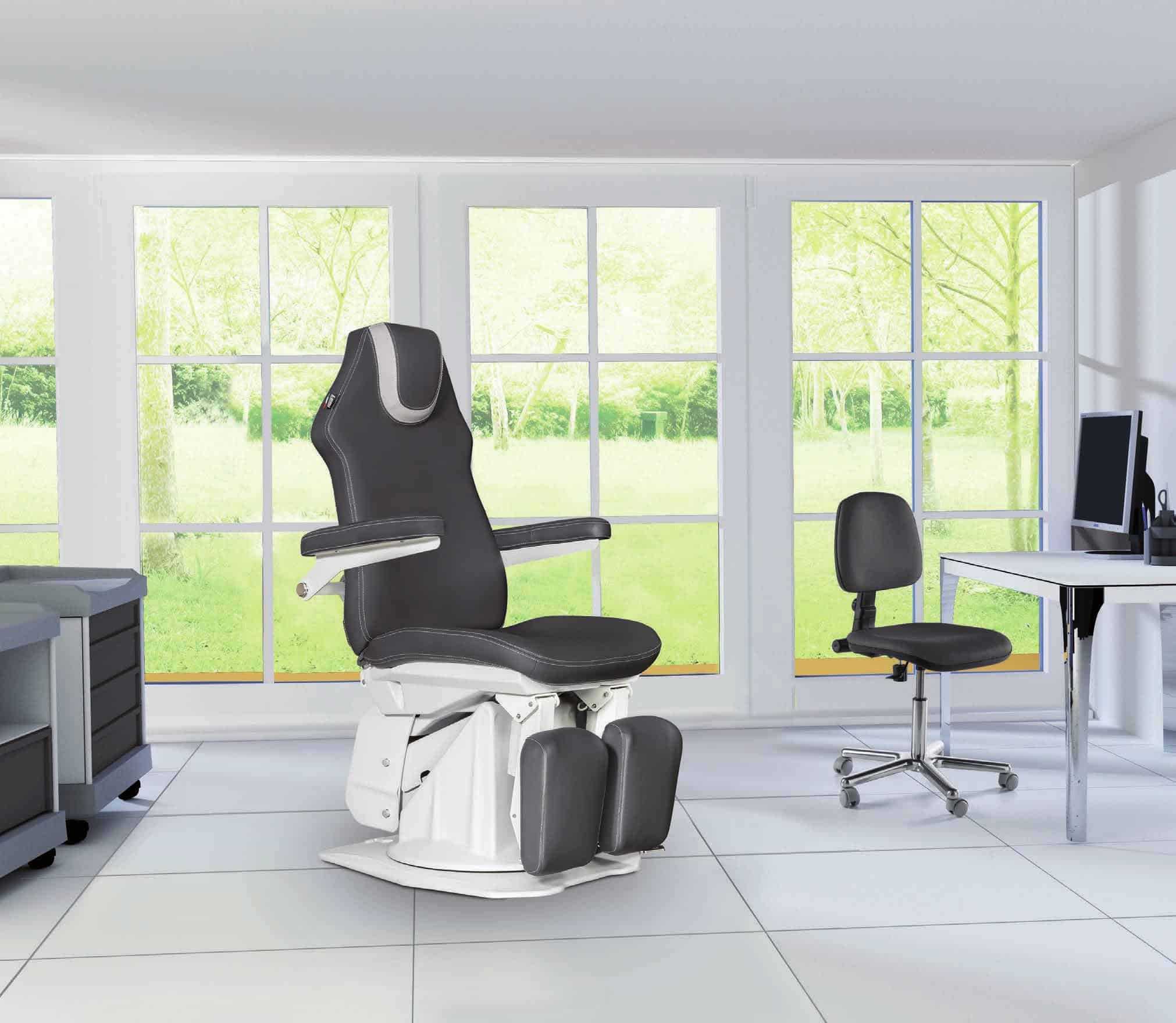 Scaun podiatrie, rotire 180°, 3 motoare, PODO R3 product thumbnail image