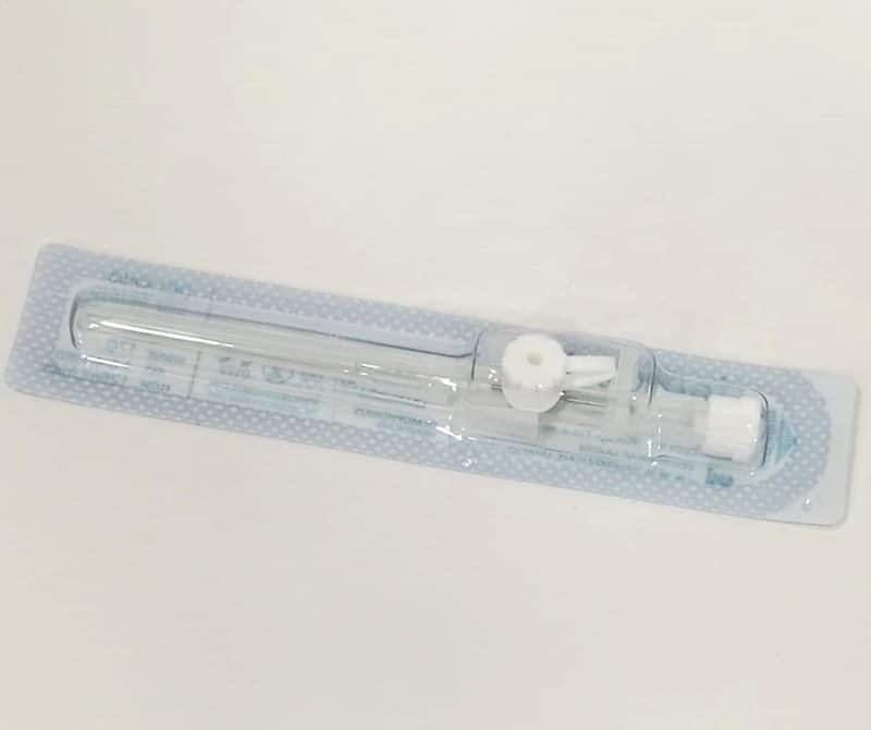 Branulă albă 17G Demotek product image