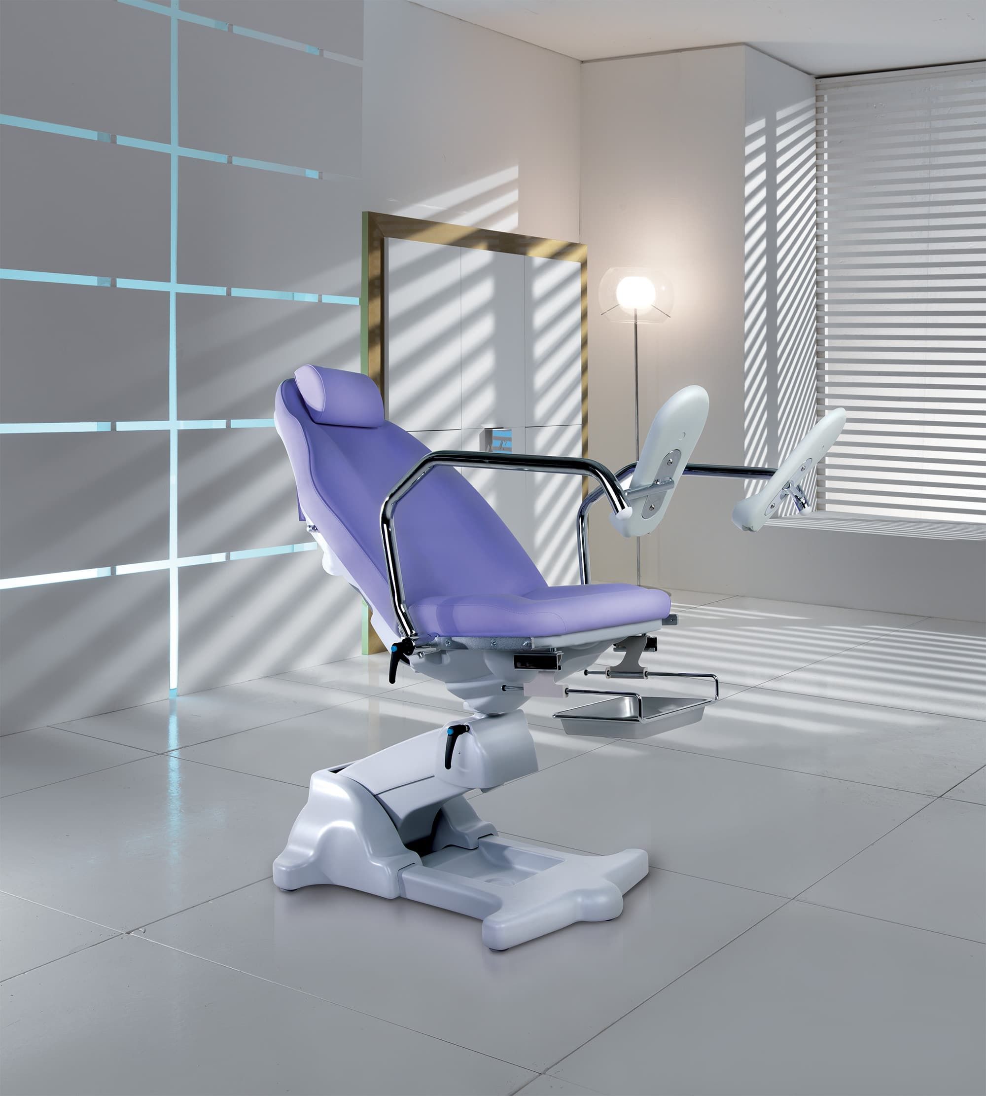 Fotoliu ginecologic elegant si confortabil, GYNO Plus, Lemi product image